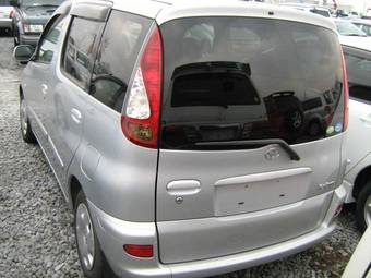 2004 Toyota Funcargo For Sale