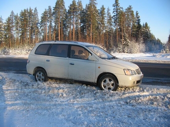 1998 Toyota Gaia