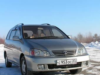 1998 Toyota Gaia