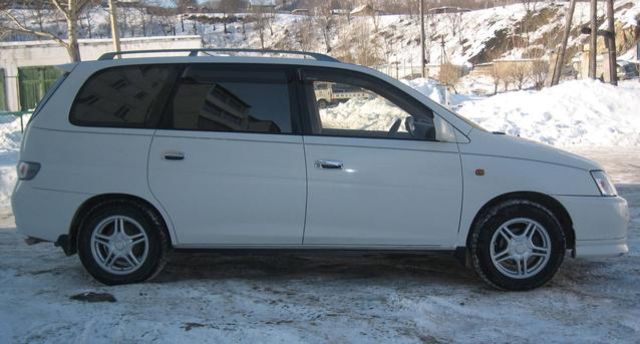 1998 Toyota Gaia