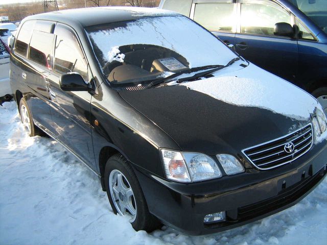 1998 Toyota Gaia