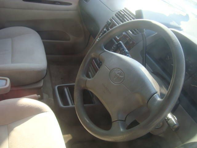 1998 Toyota Gaia