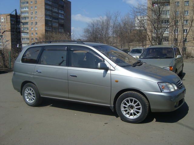 1998 Toyota Gaia