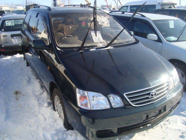 1998 Toyota Gaia