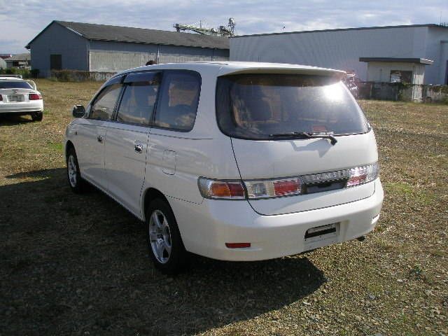1998 Toyota Gaia