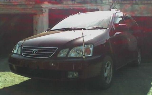 1998 Toyota Gaia