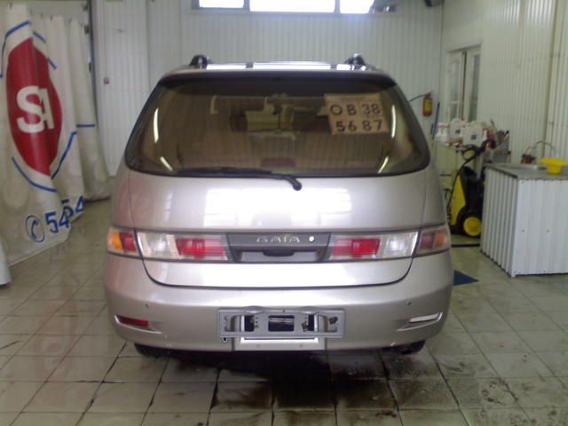 Toyota gaia 1998