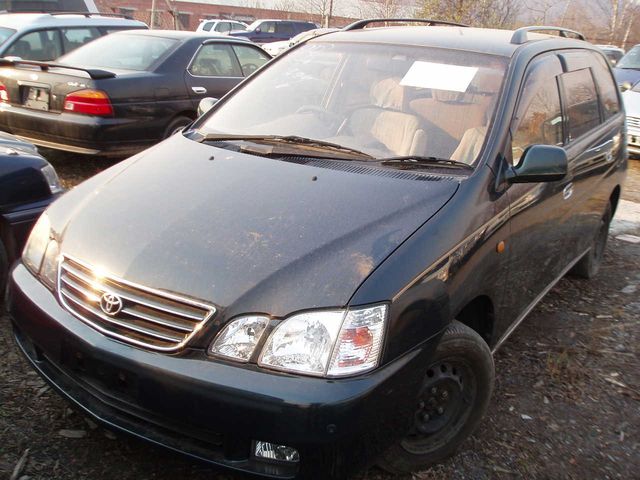 1998 Toyota Gaia