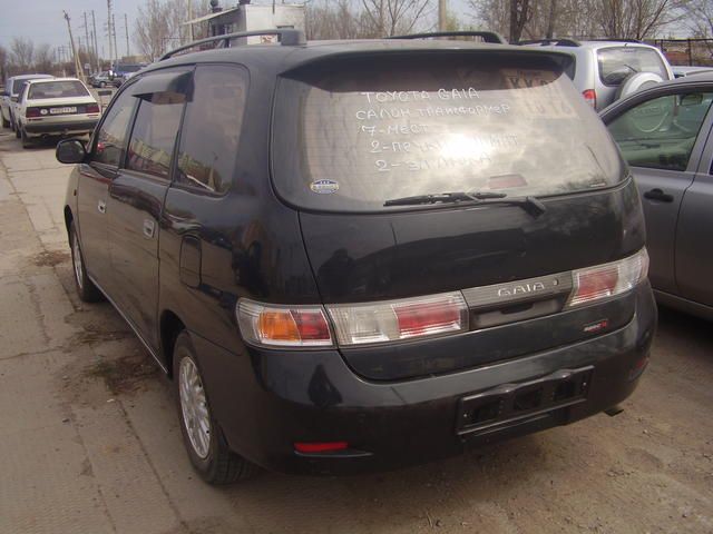 1998 Toyota Gaia