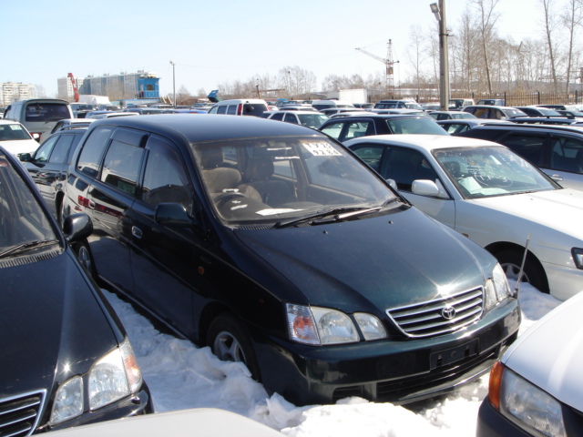 1998 Toyota Gaia