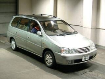 1999 Toyota Gaia