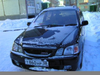 1999 Toyota Gaia