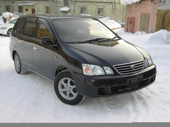 1999 Toyota Gaia