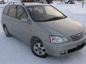 1999 Toyota Gaia