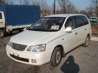 1999 Toyota Gaia