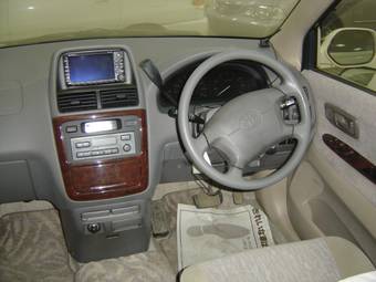 1999 Toyota Gaia