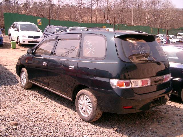 1999 Toyota Gaia