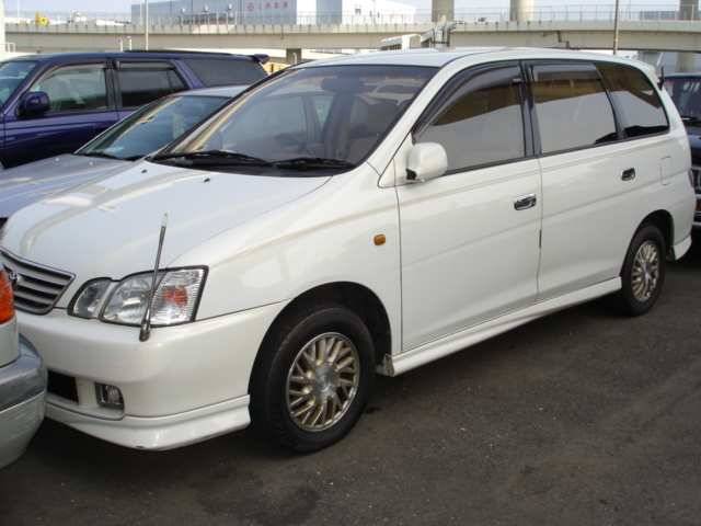 1999 Toyota Gaia