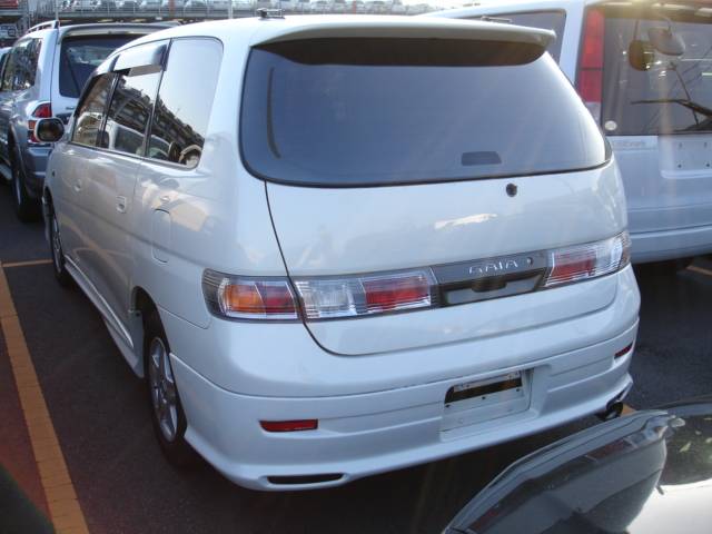 1999 Toyota Gaia