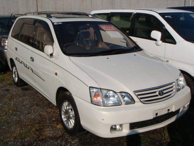 1999 Toyota Gaia