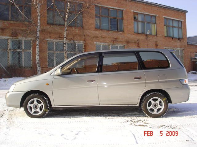 1999 Toyota Gaia