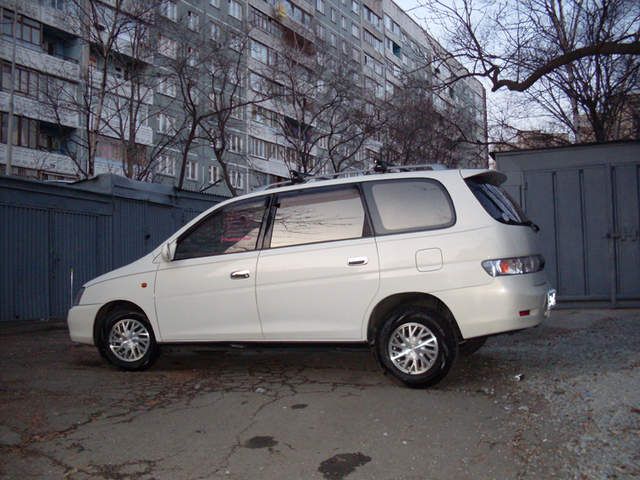 1999 Toyota Gaia