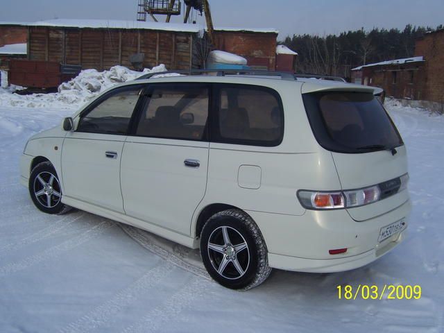 1999 Toyota Gaia