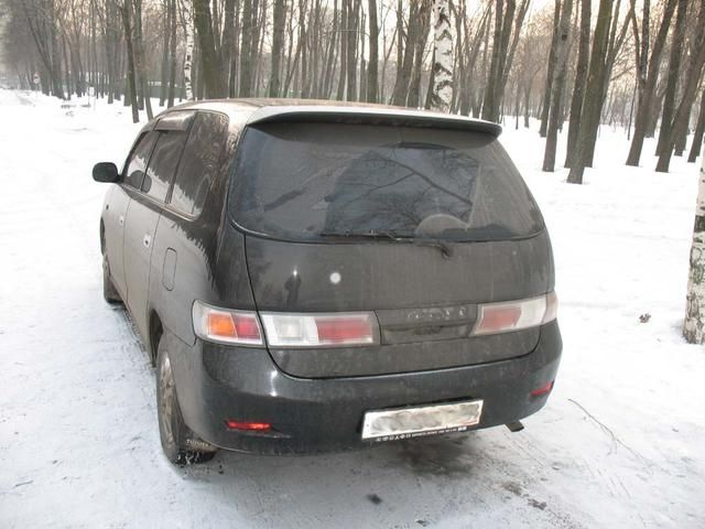 1999 Toyota Gaia