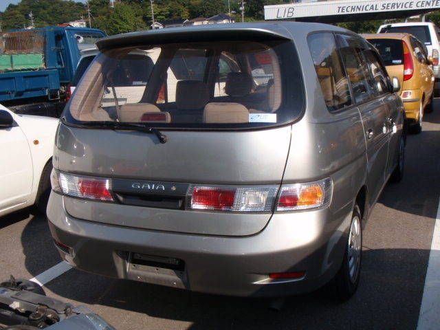 1999 Toyota Gaia