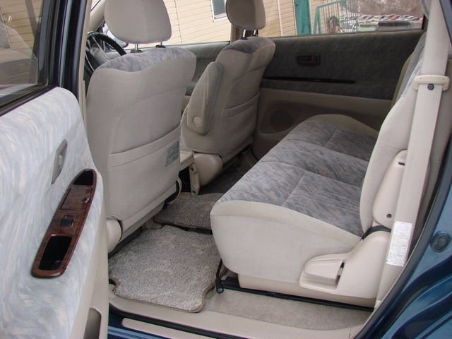 1999 Toyota Gaia