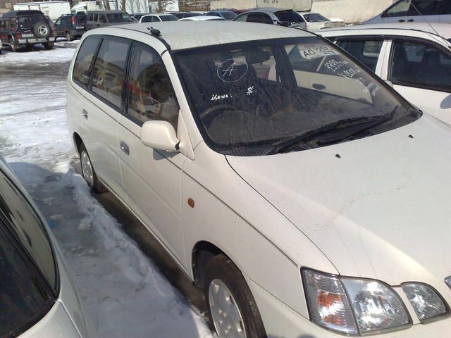 1999 Toyota Gaia