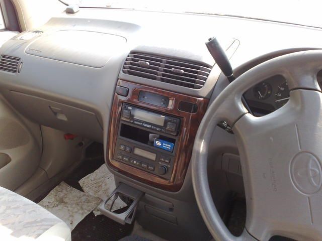 1999 Toyota Gaia