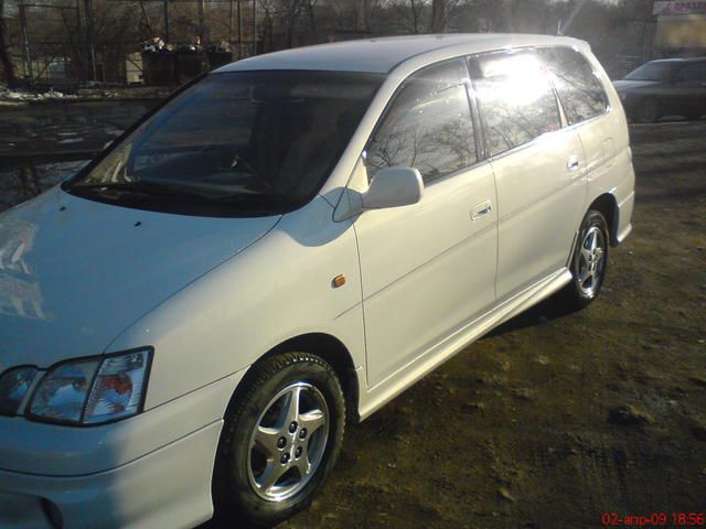 1999 Toyota Gaia