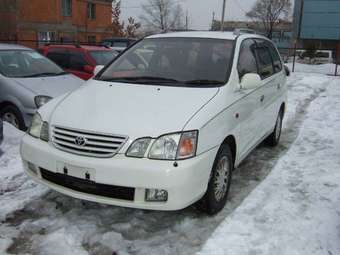 1999 Toyota Gaia