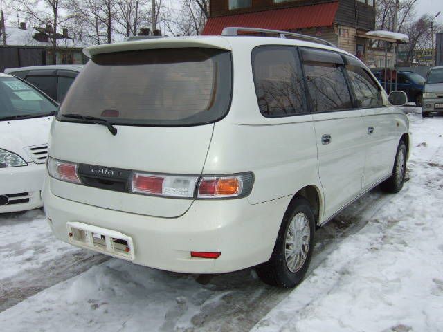 1999 Toyota Gaia