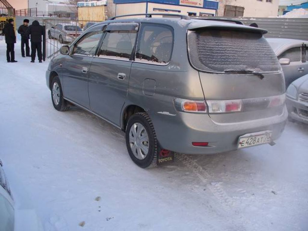 1999 Toyota Gaia