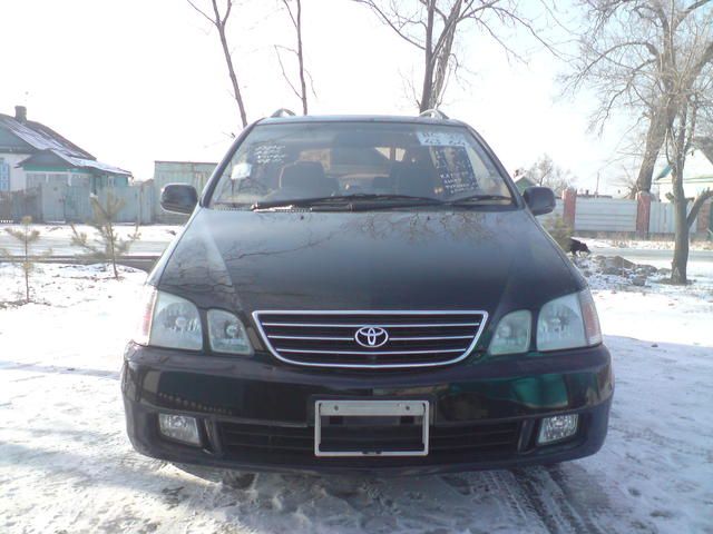 1999 Toyota Gaia