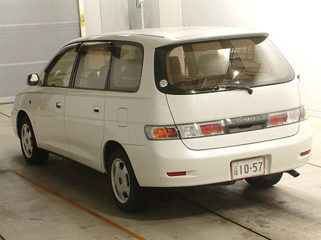 1999 Toyota Gaia