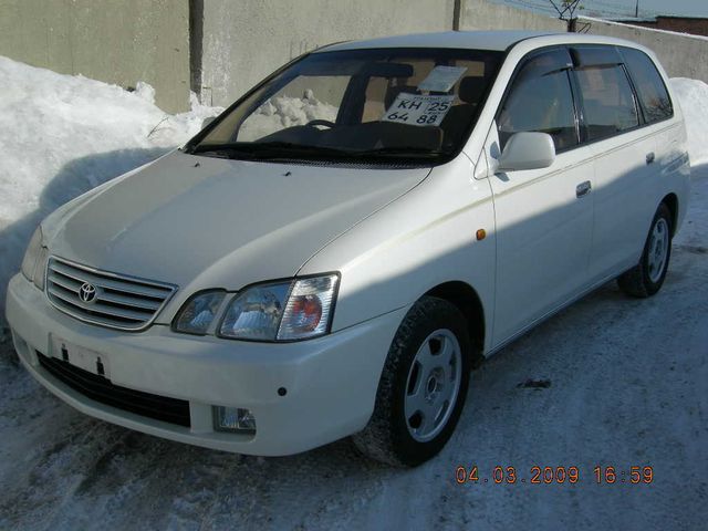 1999 Toyota Gaia