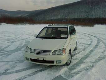 1999 Toyota Gaia