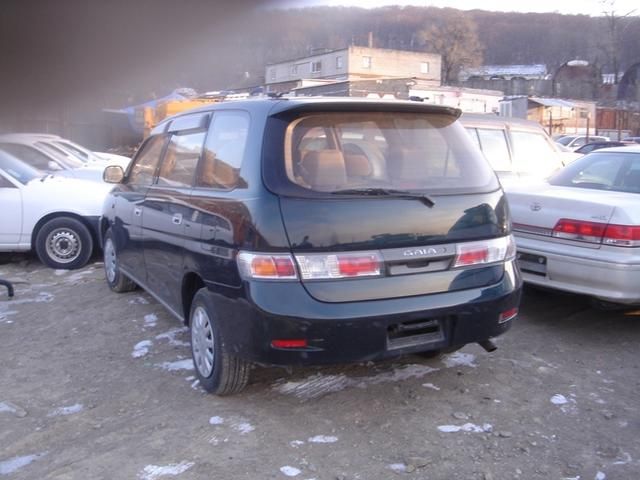 1999 Toyota Gaia