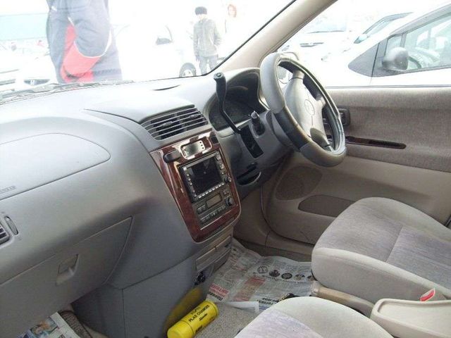 1999 Toyota Gaia