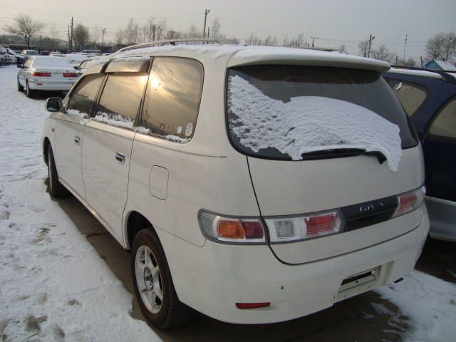 1999 Toyota Gaia