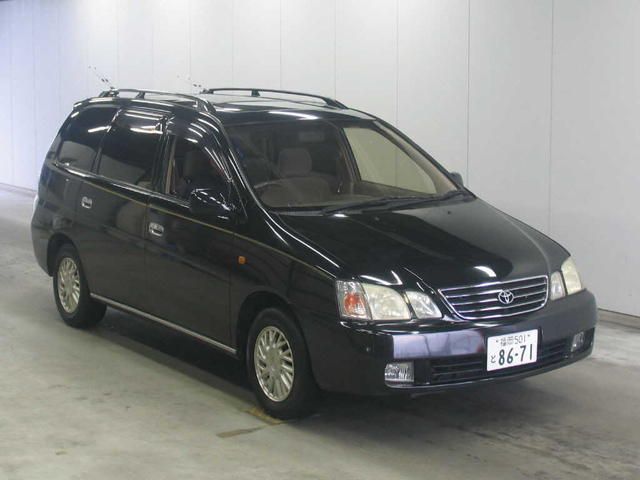 1999 Toyota Gaia