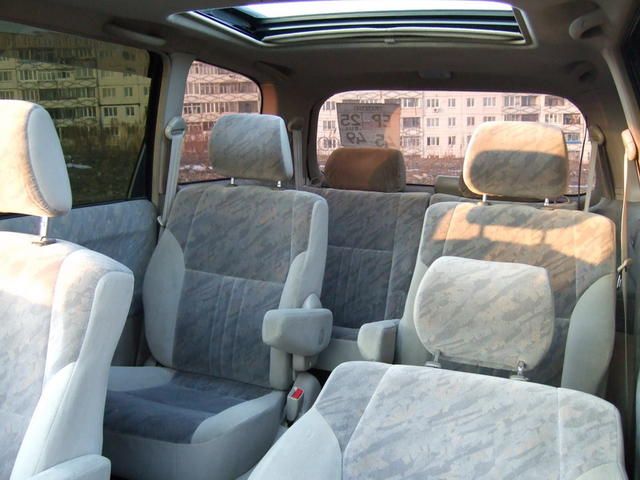 1999 Toyota Gaia