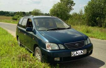 1999 Toyota Gaia