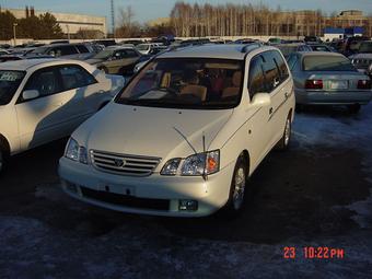 1999 Toyota Gaia