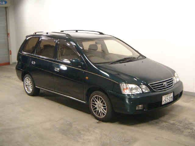 1999 Toyota Gaia Wallpapers