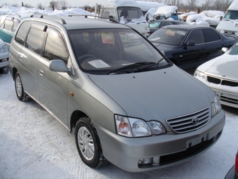 1999 Toyota Gaia