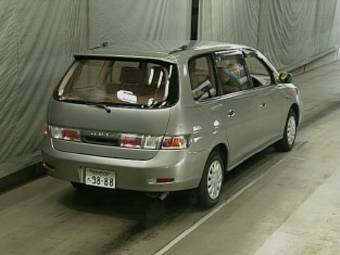 1999 Toyota Gaia Pictures